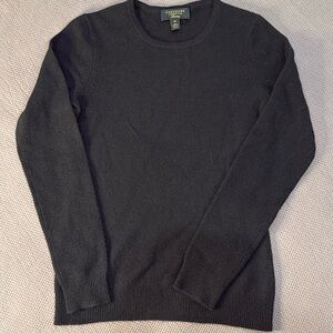 Gorgeous Cashmere Luxury Pull Over Classic Sweater. Black
